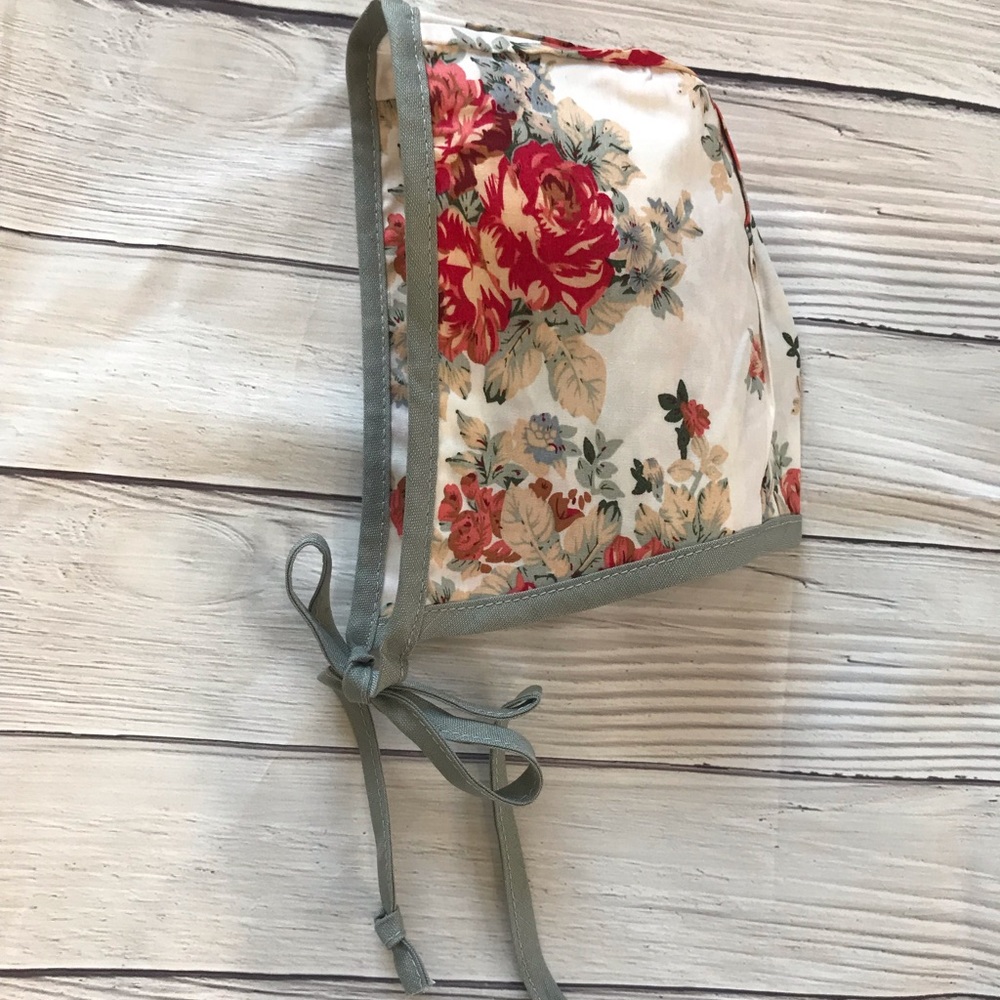 Brand New Floral Baby Bonnet Size 0-3 Months